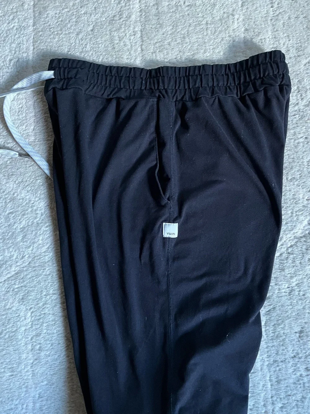 Vuori Performance Joggers - Picture 7 of 16